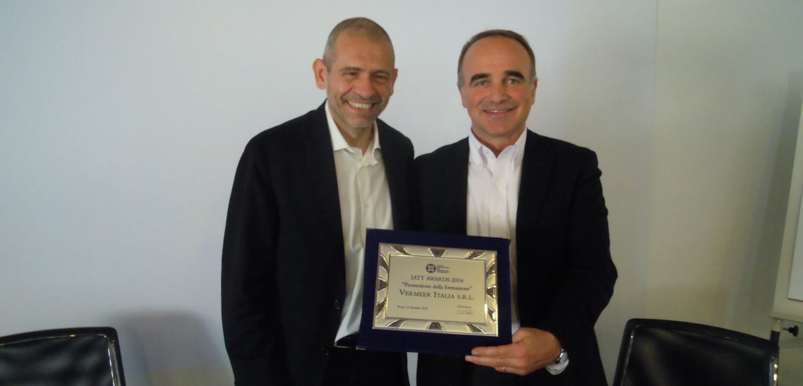 premiazione-Vermeer-IATT-presidenti-1138x547 IATT ha premiato Vermeer Italia per l